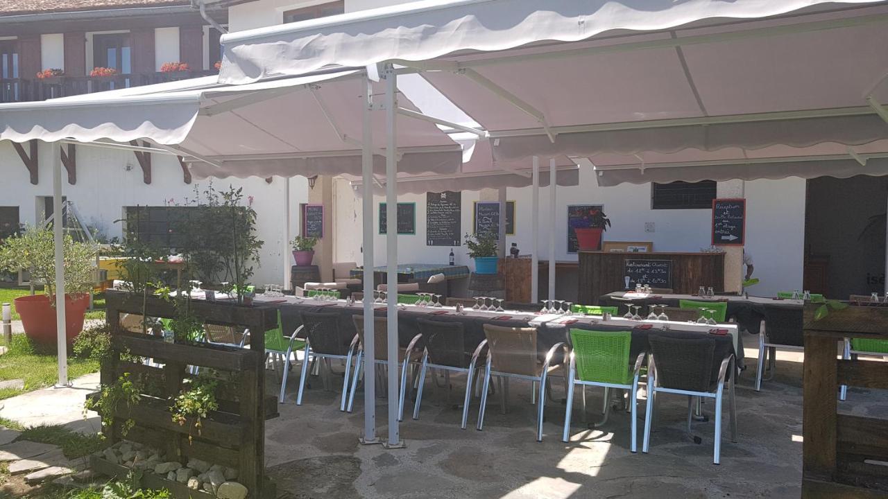 Hotel Restaurant Le Traineau Clelles 외부 사진