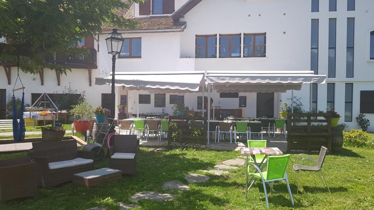Hotel Restaurant Le Traineau Clelles 외부 사진